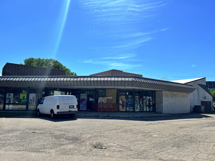 Denniston Cinemas - July 9 2022 Photo (newer photo)